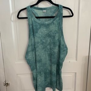 Old Navy UltraLite Racerback Rib Knit Performance Tank